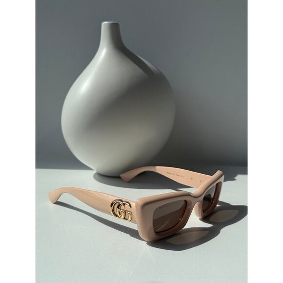 NEW Gucci GG1827S Pink Cat Eye Sunglasses